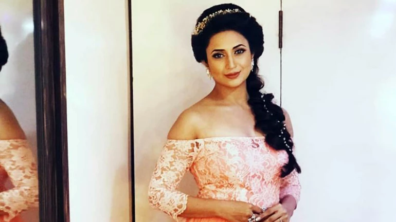 Divyanka Tripathi's COVID 19 tweet 'insensitive', feel netizens Divyanka Tripathi's COVID 19 tweet 'insensitive', feel netizens