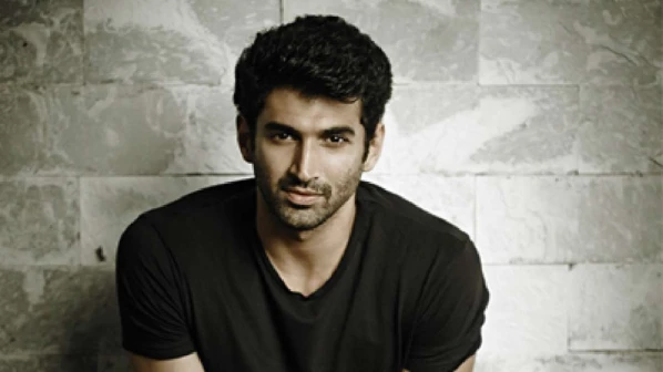 वरुण-आलिया के बाद ‘कलंक’ के सेट पर घायल हुए आदित्य रॉय कपूर