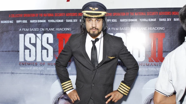 मराठमोळ्या युवराजची इंग्रजी सिनेमाकडे गरुडझेप!