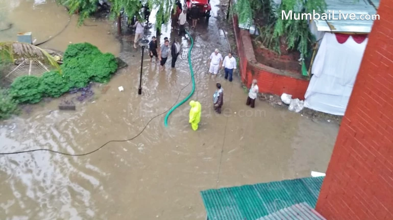 अाशिष शेलार, जरा नागपुरातल्या तुंबईचाही शोध घ्या!