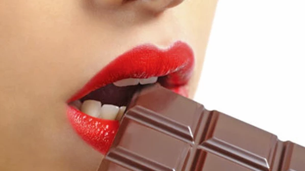 डार्क चॉकलेट चवीला कडू पण आरोग्यासाठी गोड