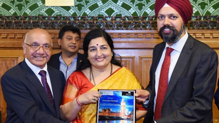 अनुराधा पौडवाल और कुमार सानू  ब्रिटिश संसद में हुए सम्मानित