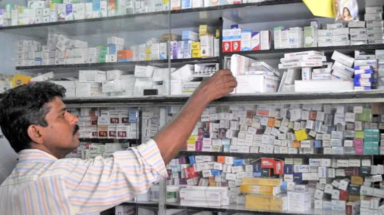 ऑनलाइन दवाओं की बिक्री के विरोध में केमिस्टों का "जाहीर मोर्चा"!