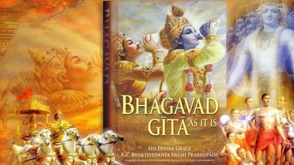 ...तर काॅलेजमध्ये कुराण, बायबलही वाटू - शिक्षणमंत्री