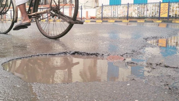 अगले 48 घंटो में बीएमसी भरेगी सारे पॉटहोल!