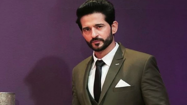 हितेन तेजवानी को बिना किसी नोटिस रातों-रात शो से किया गया बाहर