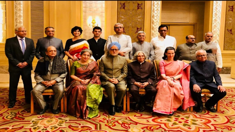 Anupam Kher introduces the entire political cast of 'The Accidental Prime Minister'