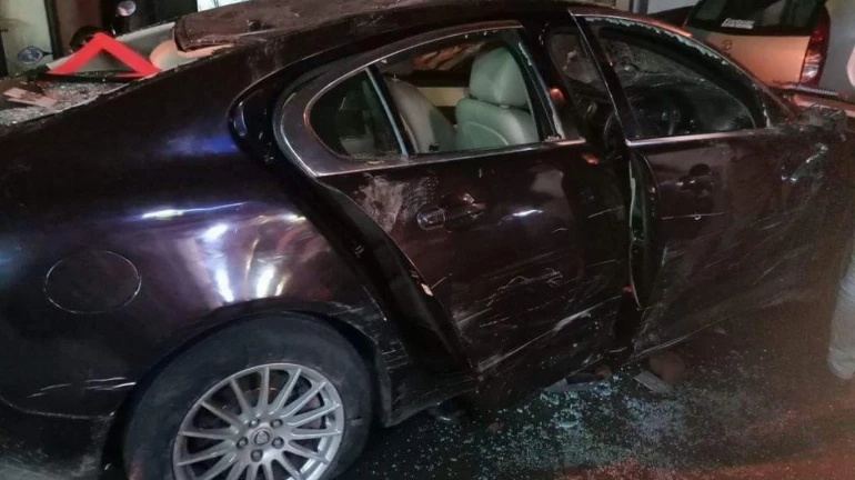 वर्सोवा में सड़क हादसा, जगुआर कार ने दो लोगों को किया घायल!