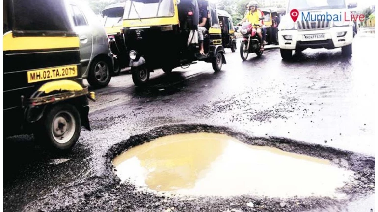 Soon Mumbaikars Could Raise Potholes-Related Complaints With Concerned Official Soon Mumbaikars Could Raise Potholes-Related Complaints With Concerned Official