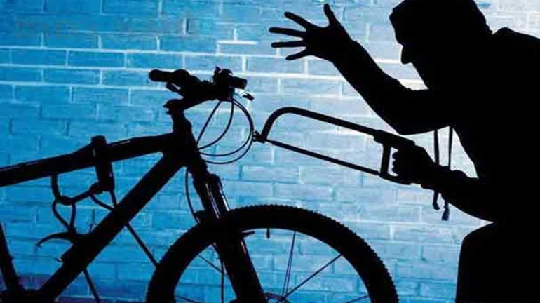 बिल्डिंगों से महंगी साइकिल चुराने वाला हुआ गिरफ्तार