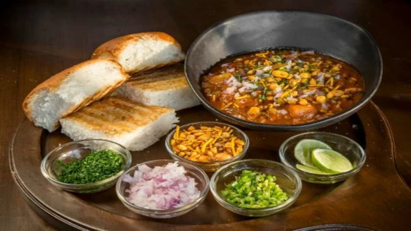 खवय्यांसाठी गोरेगावमध्ये 'मॉन्सून मिसळ फेस्टिव्हल'