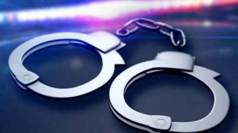 लड़की को ब्लैकमेल करने के आरोप में एक्टर गिरफ्तार!