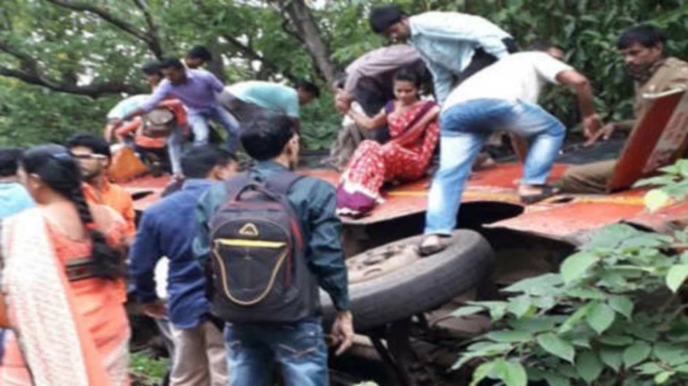 Six killed, 45 injured as bus falls into gorge in Palghar district