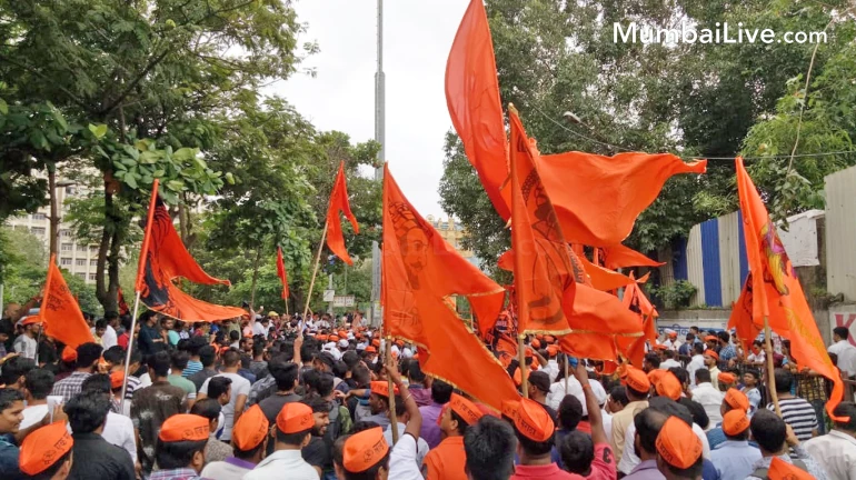 'आंदोलनकारियों पर कार्रवाई करो और मराठा आंदोलन को बैन करो' हाई कोर्ट में याचिका दाखिल कर की गयी मांग