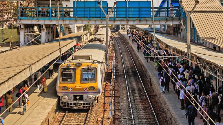 Mumbai: Over 14,000 Unmasked Commuters Caught On Western Railway From April-December