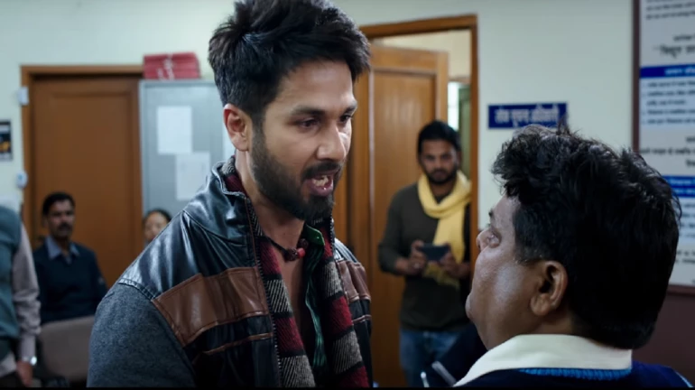 Shahid Kapoor and Shraddha Kapoor starrer 'Batti Gul Meter Chalu' trailer released