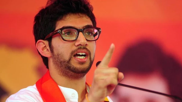 'यूजीसी'चा 'तो' निर्णय रद्द करा' - आदित्य ठाकरे