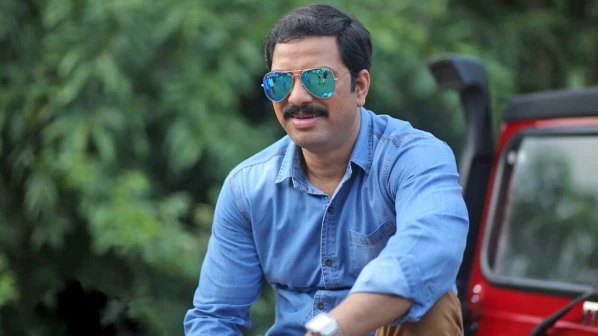 दिग्दर्शनाकडे वळताना संजय खापरेने केली ‘गलती से मिस्टेक’