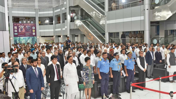 पूर्व प्रधानमंत्री अटल बिहारी वाजपेयी को मंत्रालय में दी गई श्रद्धांजलि