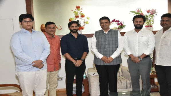 राज ठाकरे के बेटे ने की मुख्यमंत्री से मुलाकात, उठाया गणेशोत्सव मंडल वालों की परेशानी का मुद्दा