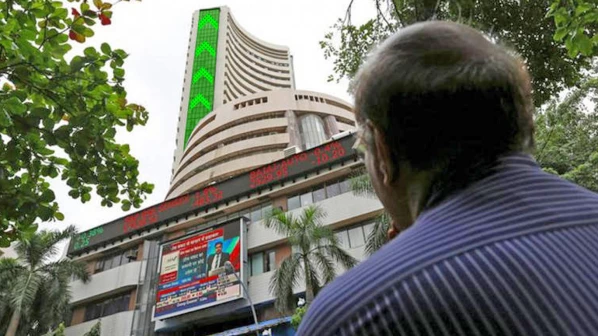 सेन्सेक्स, निफ्टी नव्या उच्चांकावर