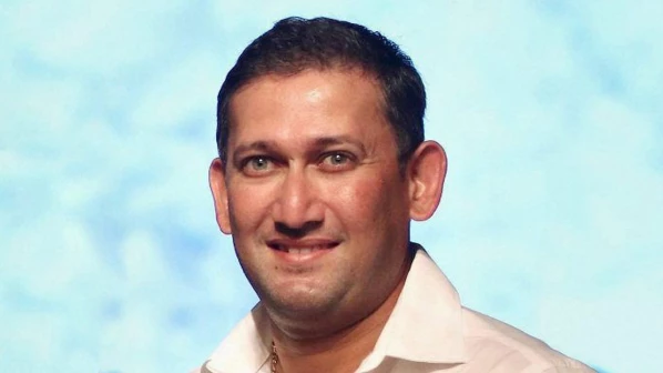 अागरकरला दिलासा, हकालपट्टीची याचिका एमसीएने फेटाळली