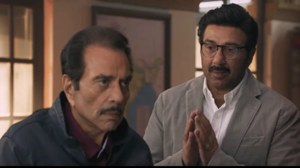 Sunny Deol intends to make a biopic on father Dharmendra