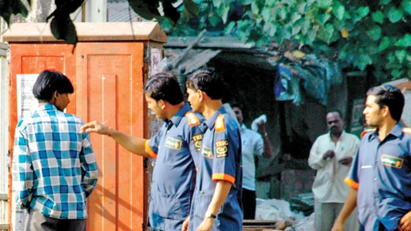 BMC will blacklist clean-up marshal contractors if they receive over three complaints