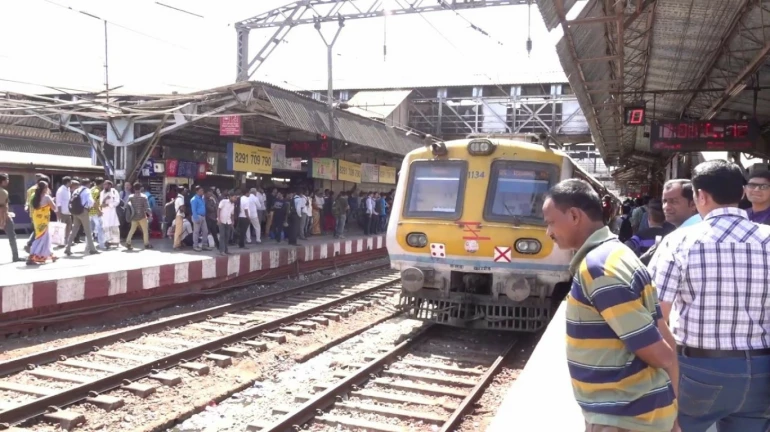 सितंबर अंत तक मोबाइल एप्लिकेशन 'रेल सुरक्षा' शुरू करेगा मध्य रेलवे!