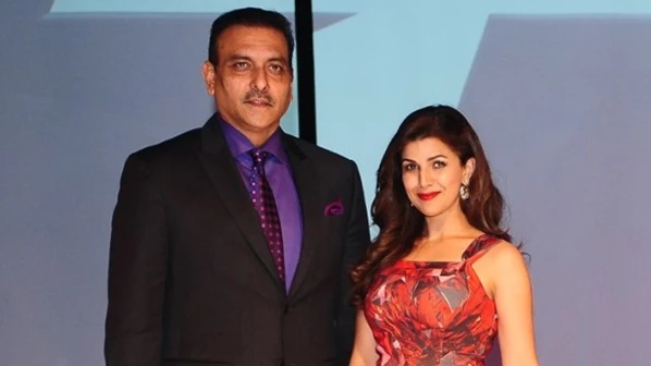 रवी शास्त्रींच्या अायुष्यात अाली 'ही’ अभिनेत्री?