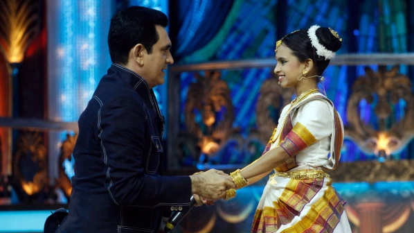 Omung Kumar signs India’s Best Dramebaaz contestant Dipali Borkar for his next movie