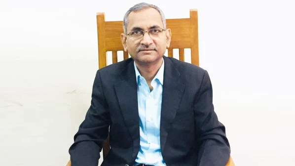 कुलसचिव पदाचा अतिरिक्त कार्यभार सुनिल भिरूड यांच्याकडं