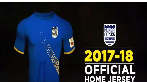 मुंबई सिटी एफसी की नई जर्सी !