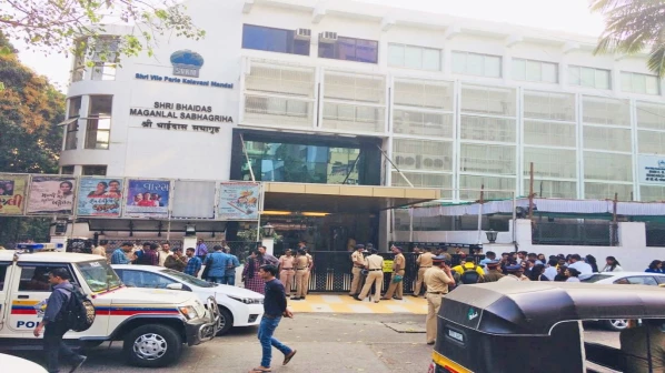 छात्र भारतीच्या कार्यक्रमाला परवानगी नाकारली, २५० हून अधिकजण ताब्यात 