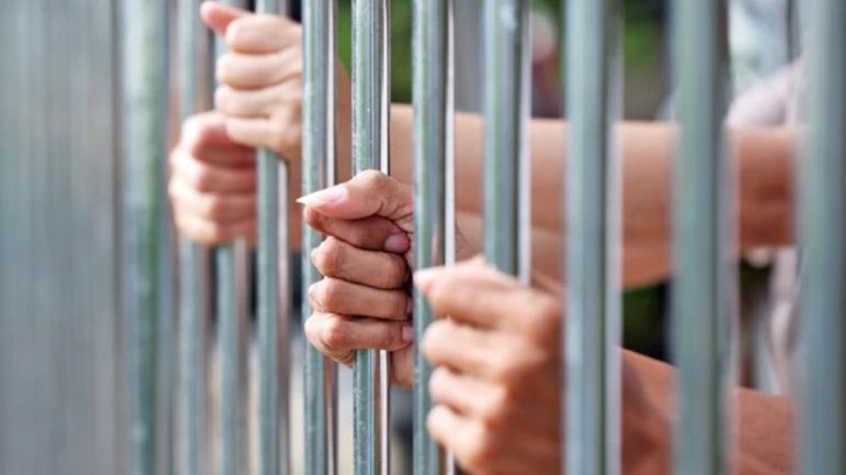 Maharashtra: Woman returns home after 18 years in Pakistan jail Maharashtra: Woman returns home after 18 years in Pakistan jail