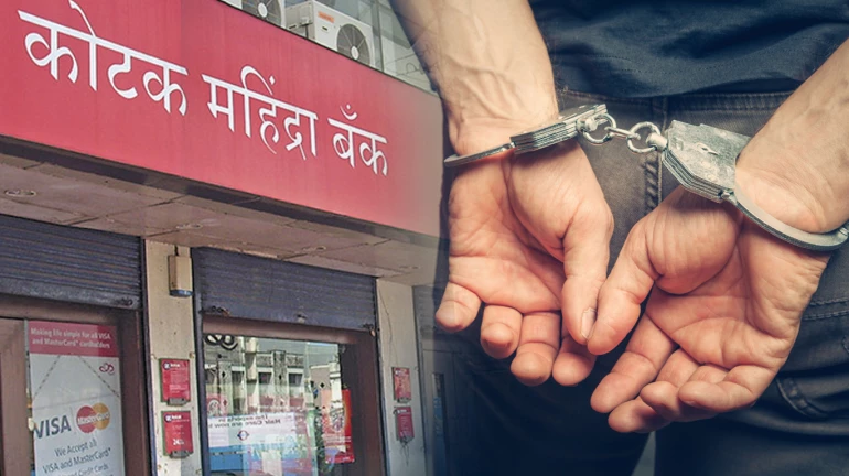ATM फ्रॉड  : मुंबई में चोरी करने वाले दो विदेशी दिल्ली से गिरफ्तार 