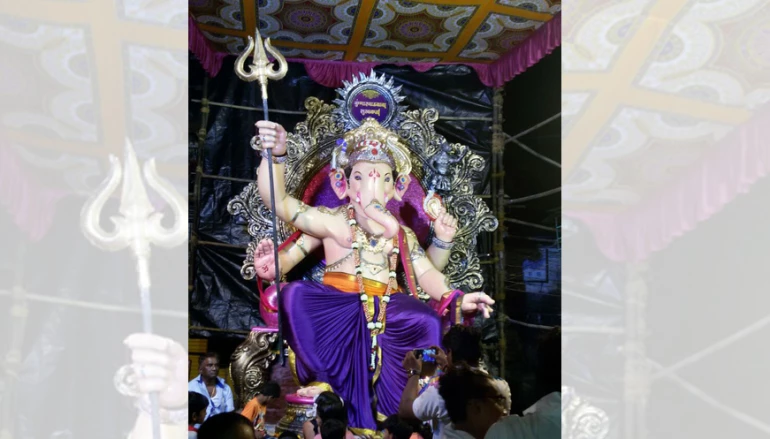 Kumbharwada Bappa 'arrives'