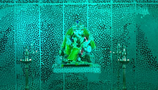 Levitating Bappa!