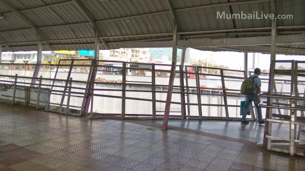 दादरमध्ये आहात? मग मोबाईल सांभाळा!