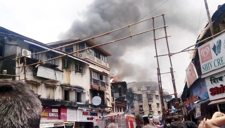 Fire breaks out in Bandukwala in Mazgaon