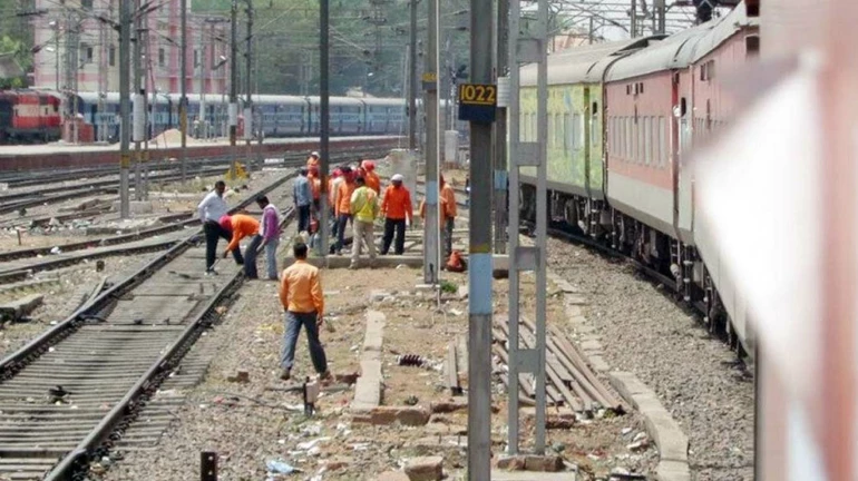 रविवारी बोरीवली ते नायगांवपर्यंत जम्बोब्लॉक