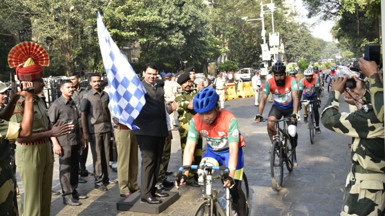 देश विरोधी ताकतों को रोकना, शहीदों को सच्ची श्रद्धांजली - देवेंद्र फडणवीस