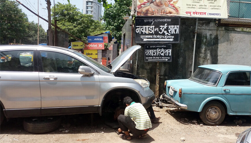 गॅरेजमध्ये काम करणाऱ्यांवर आर्थिक संकट