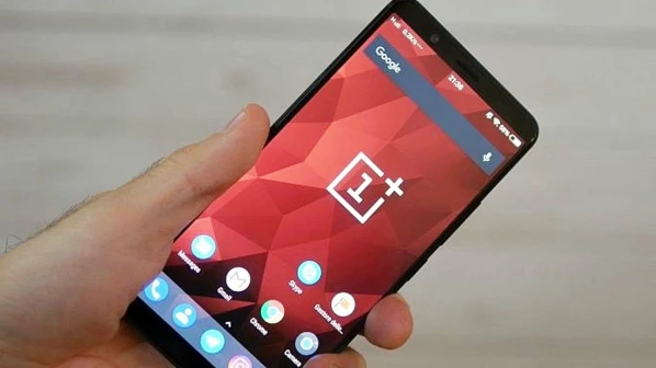 आज सामने आएगा OnePlus 5T