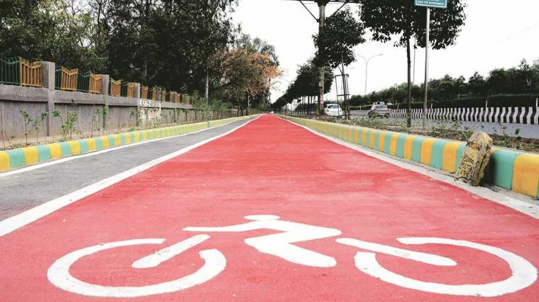 Mumbai: WEH to have a dedicated cycling track