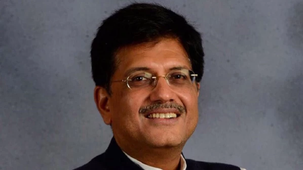 रेल मंत्री हॉस्पिटल में हुए एडमिट, हालत स्थिर