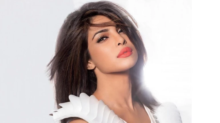 Priyanka Chopra wins the title of Sexiest Asian Woman for the Fifth time