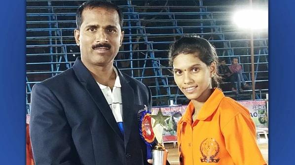 फेडरेशन चषक खो-खोत ठाण्याची प्रियांका भोपी ठरली सर्वोत्तम खेळाडू