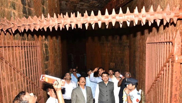 Governor discovers ancient bunker at Raj Bhavan