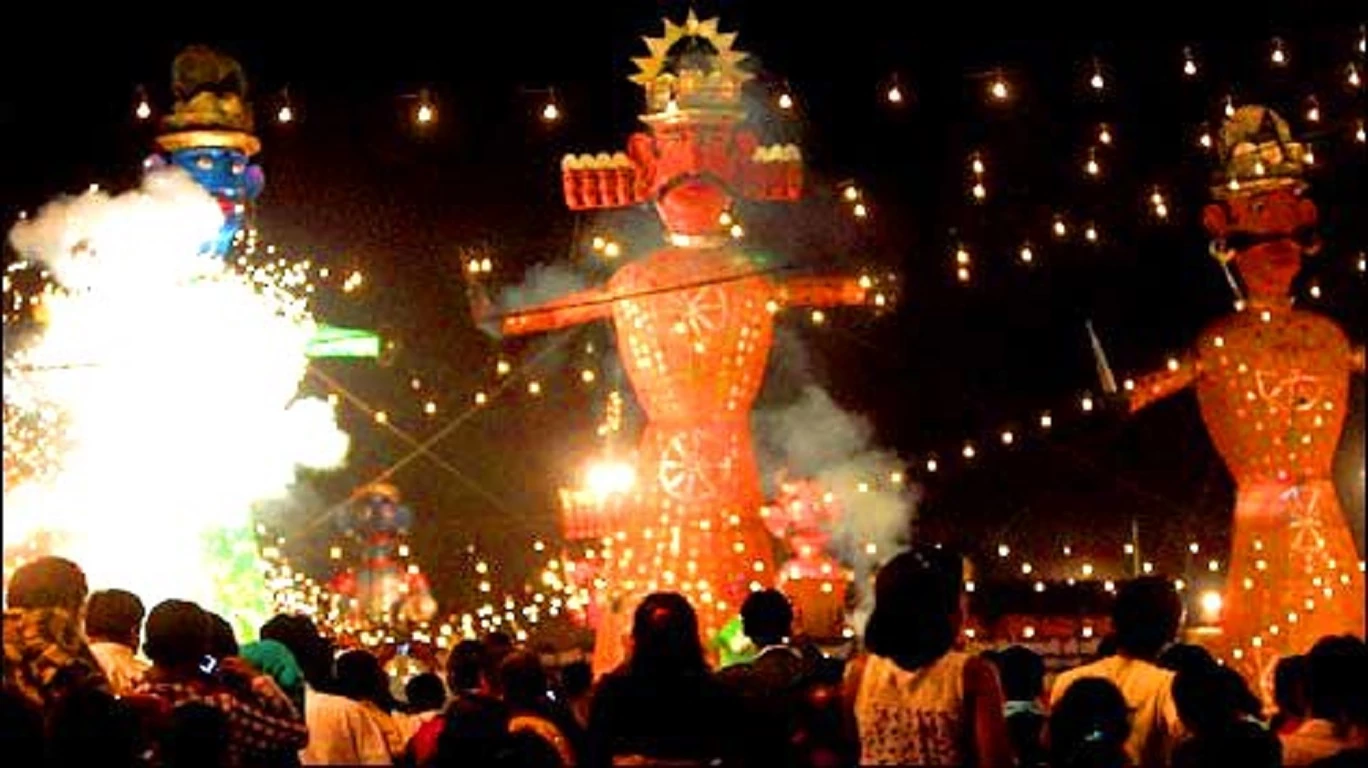 These 5 places have a 'Ramlila' event during Dussehra | Mumbai Live